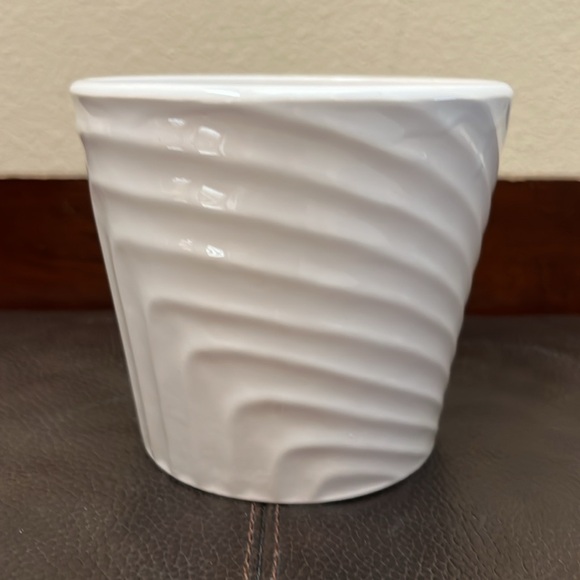 Plant Potter Trio Ceramic Containers in Black, Gray & Cream - Picture 6 of 10